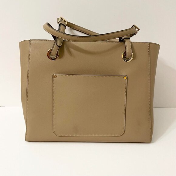 Michael Kors Walsh Purse Flaws - Picture 8 of 16